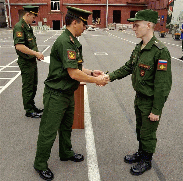 Получение воинского звания