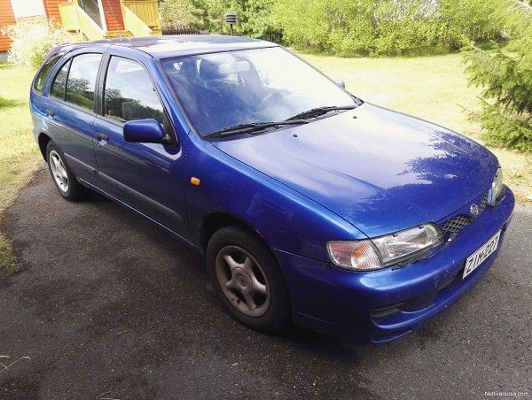 Nissan Almera N15